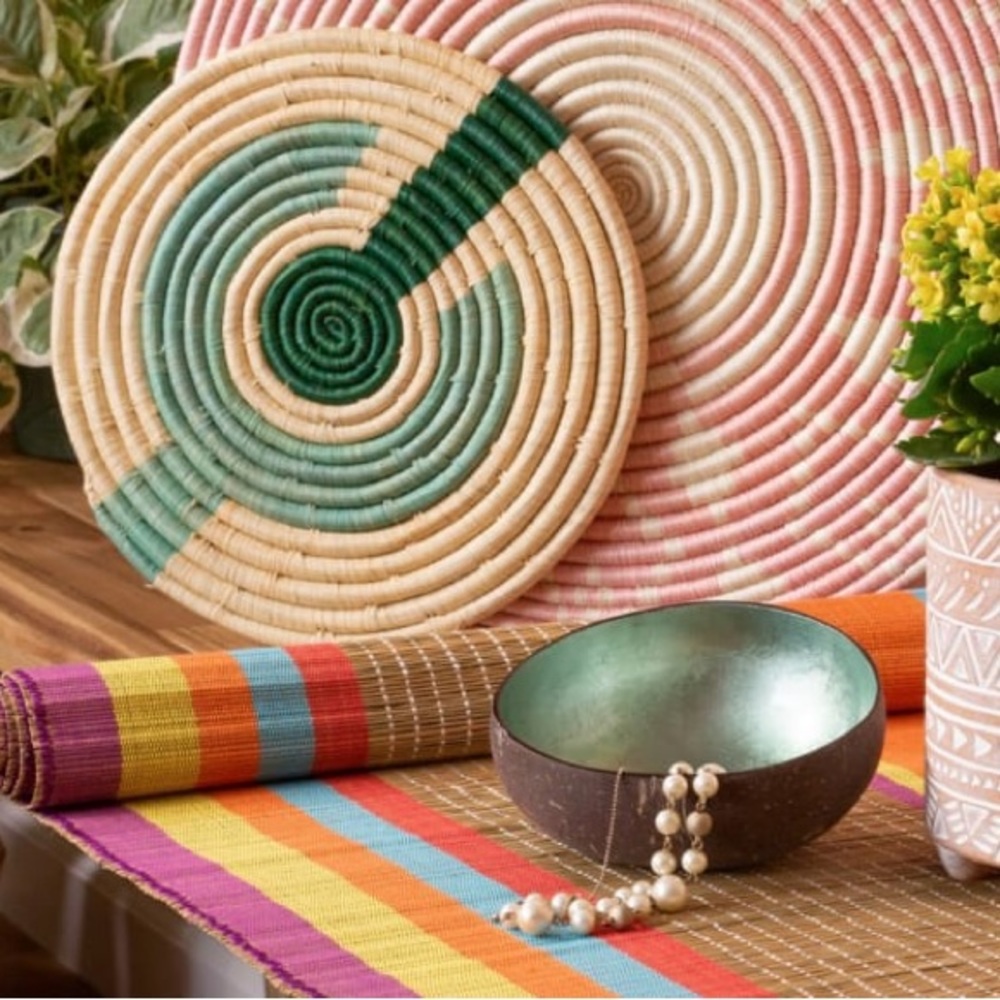 Kazi Unity Raffia Grass Woven Trivet Bohemian Artisan Made in Uganda Boho - Picture 3 of 7
